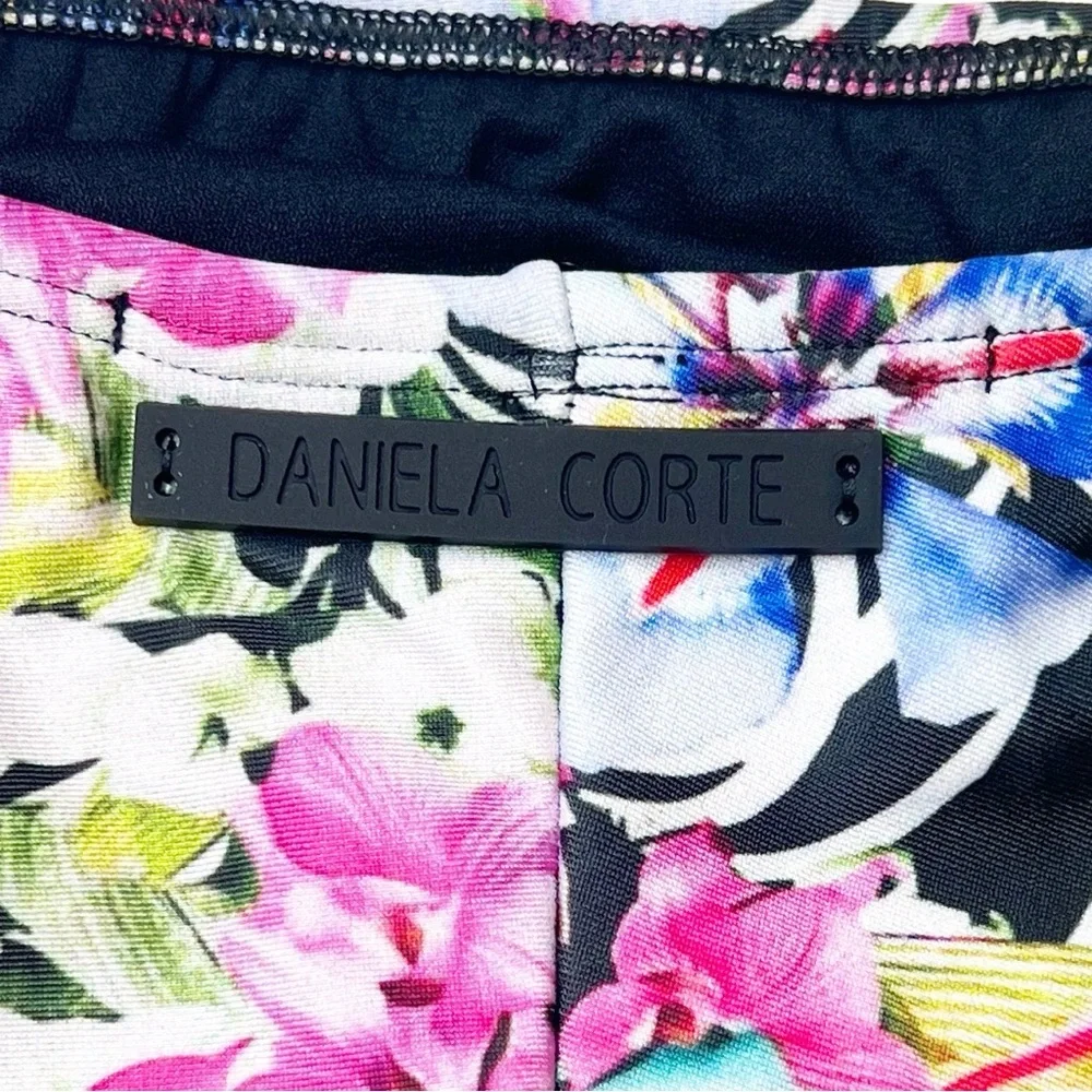 •DANIELA CORTE• Floral One‎ Piece Ruched Strapless Cheeky Swimsuit Size XS